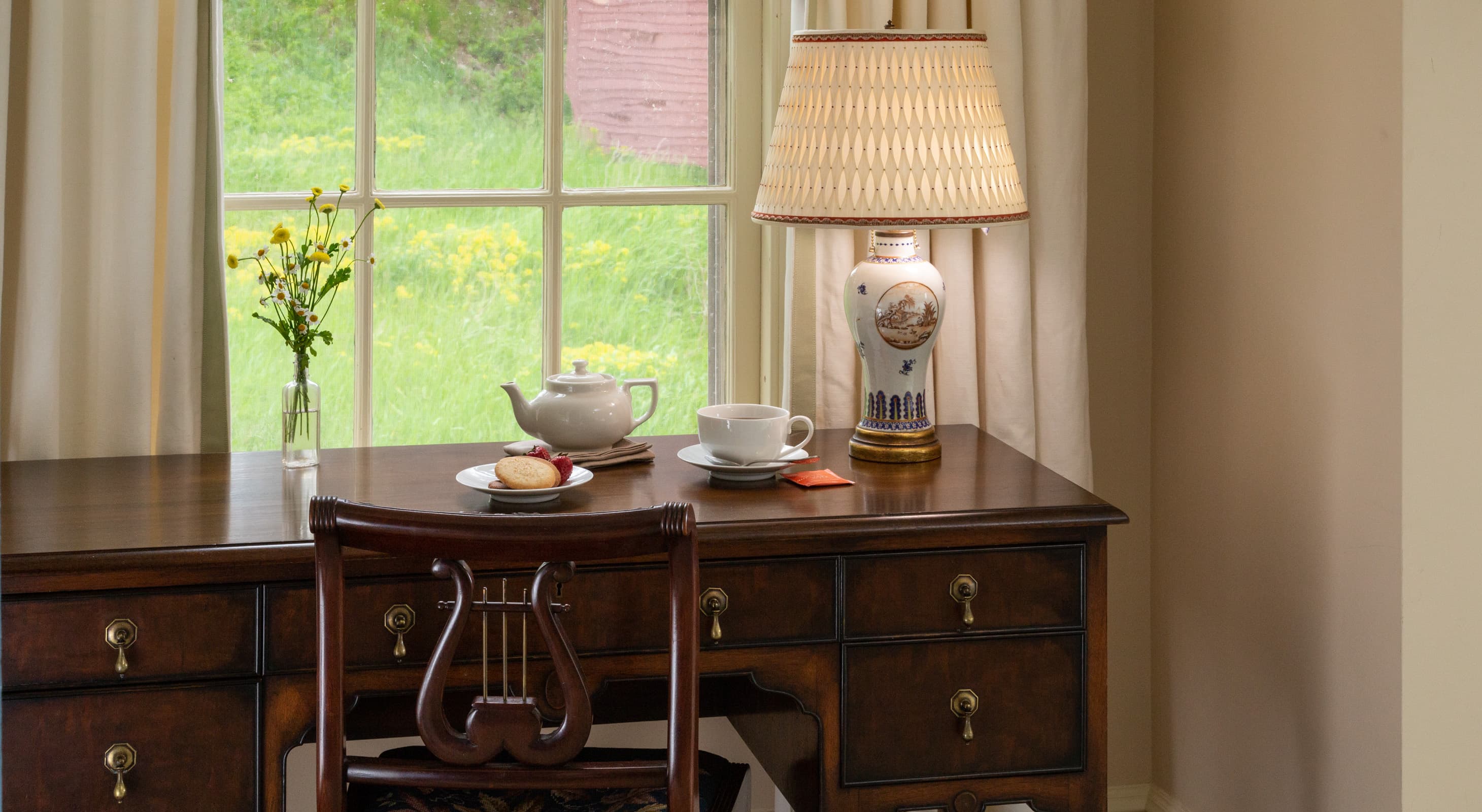 Ipswich accommodations in Miné Room